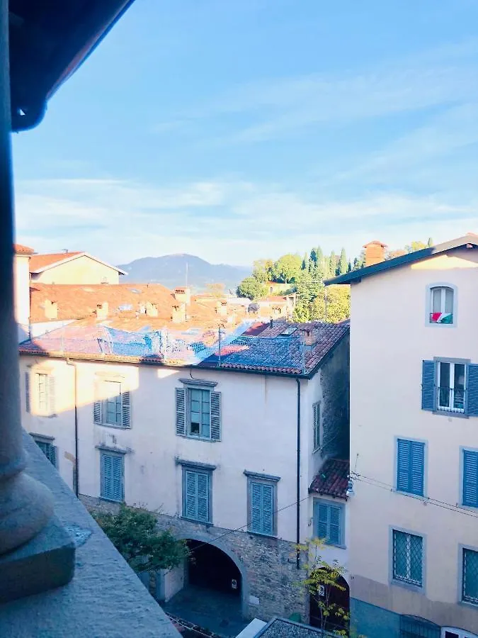 Hotel Terrazza Tassis Charme&Relax Bergamo 0*,  Italia