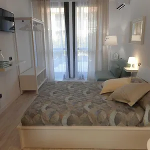 Borgo Antico Self Check-in Pensjonat